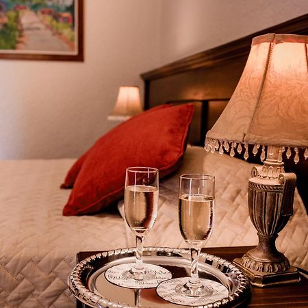Hotel Villa Espanola Guatemala City Екстер'єр фото